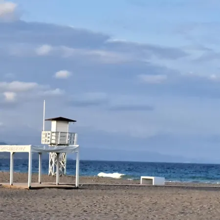 Almeria - Mar Y Piscinas *
